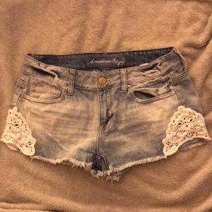 American eagle lace shorts for sale size 4